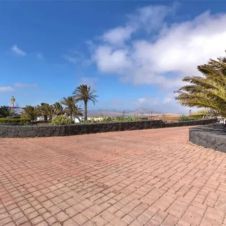 La Cueva Apartment *