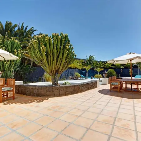 Apartmán La Cueva Teguise (Lanzarote)